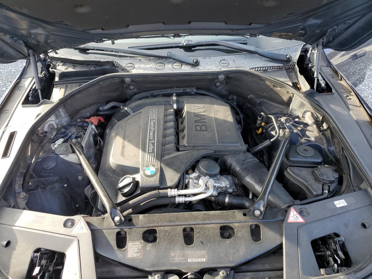 2012 BMW 5er - Image 12