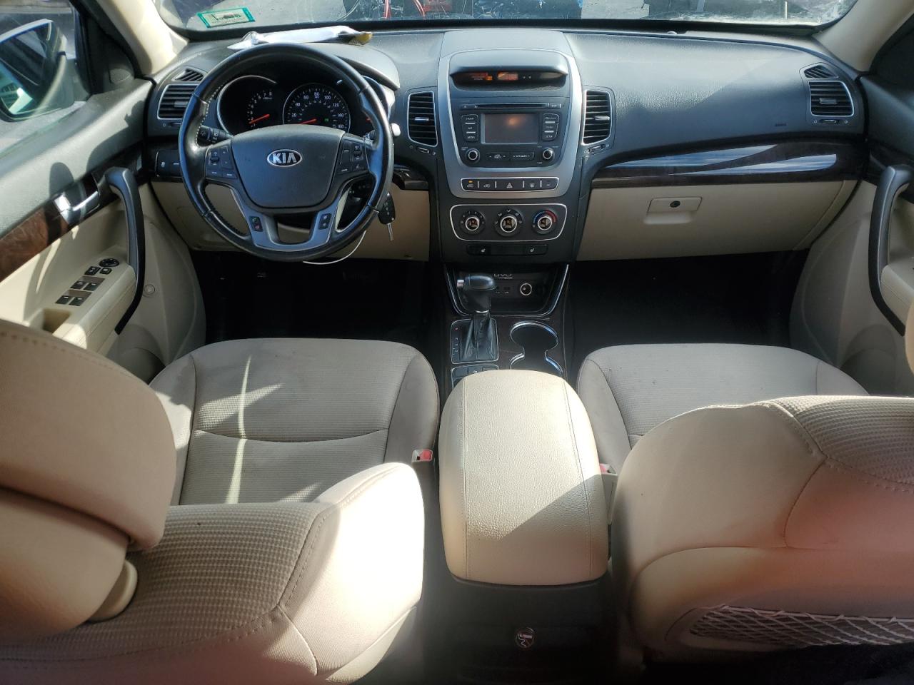 2014 Kia Sorento - Image 8