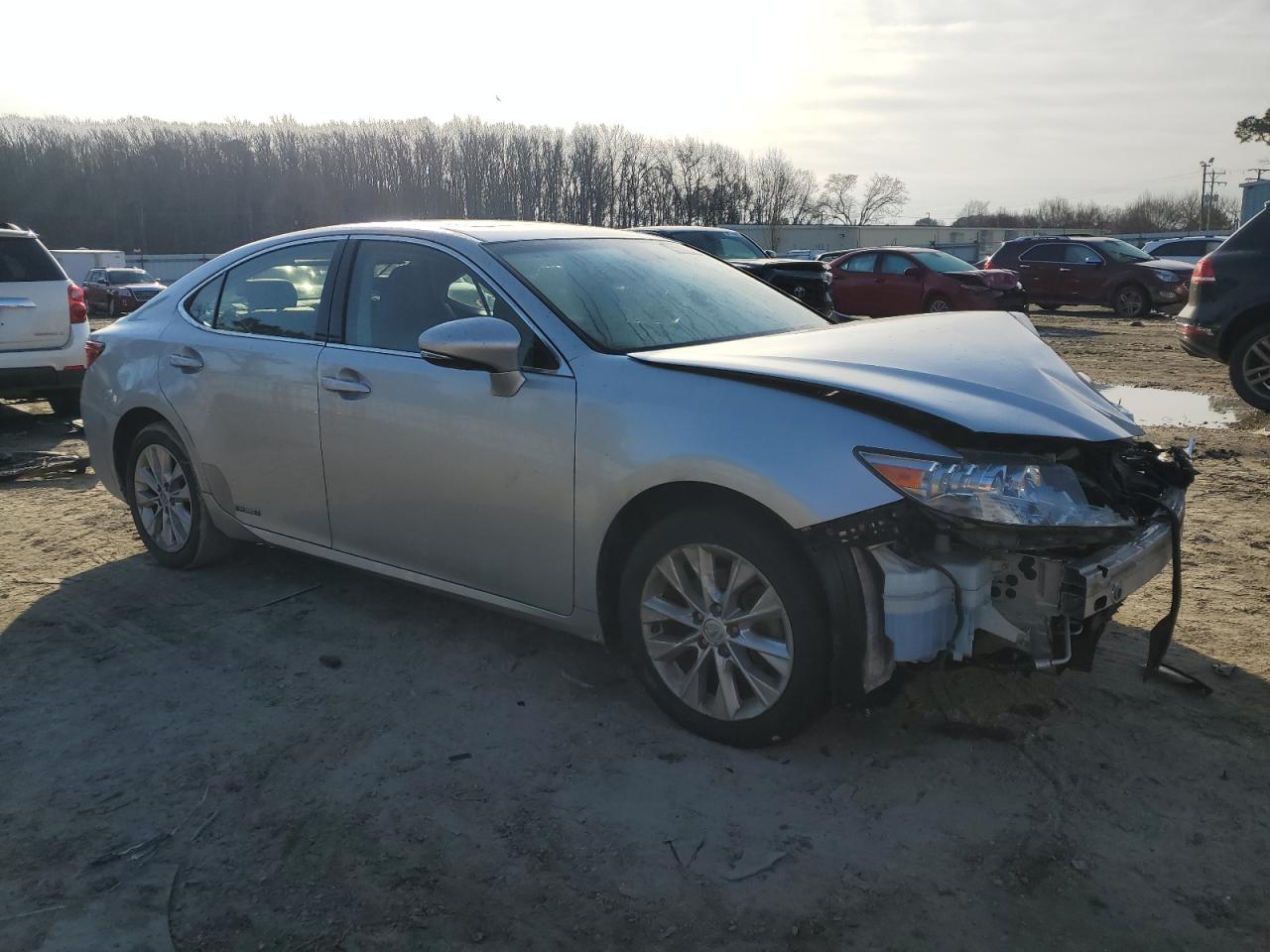 2014 Lexus ES - Image 4