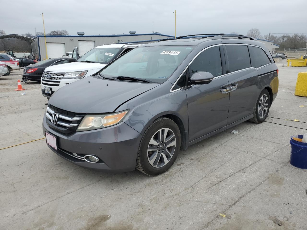 2014 Honda Odyssey - Image 1