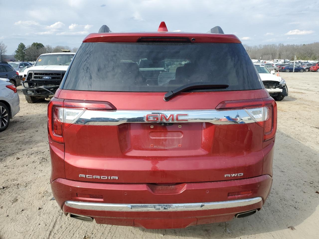 2021 GMC Acadia - Image 6