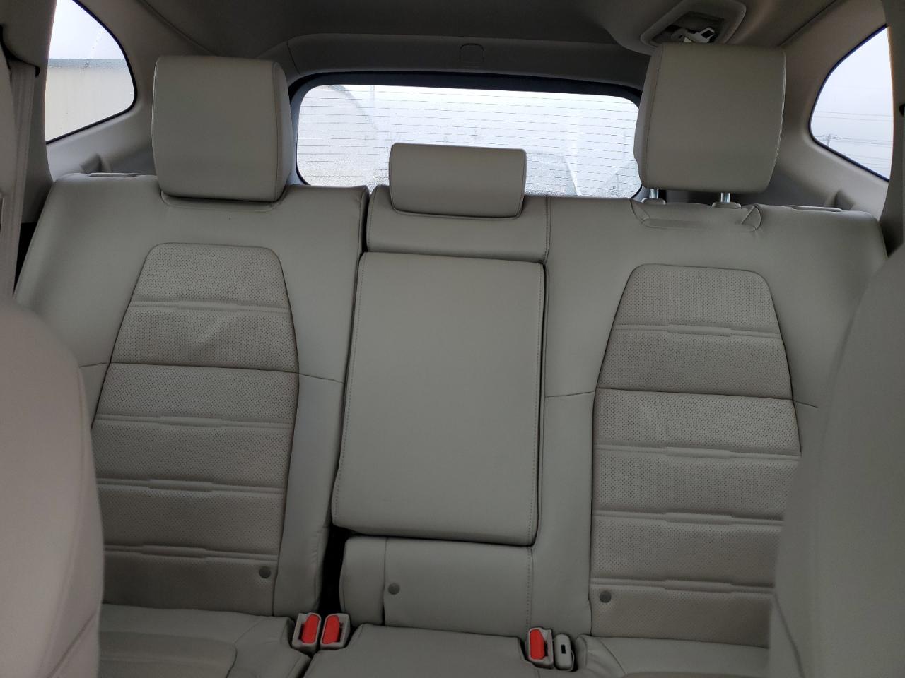 2017 Honda CR-V - Image 10