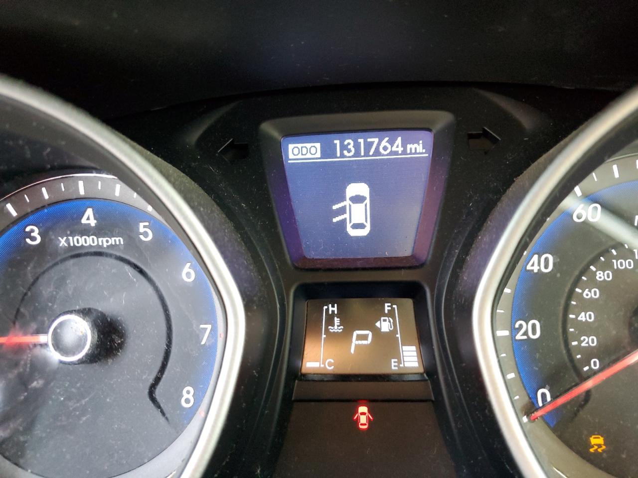 2017 Hyundai Elantra - Image 9