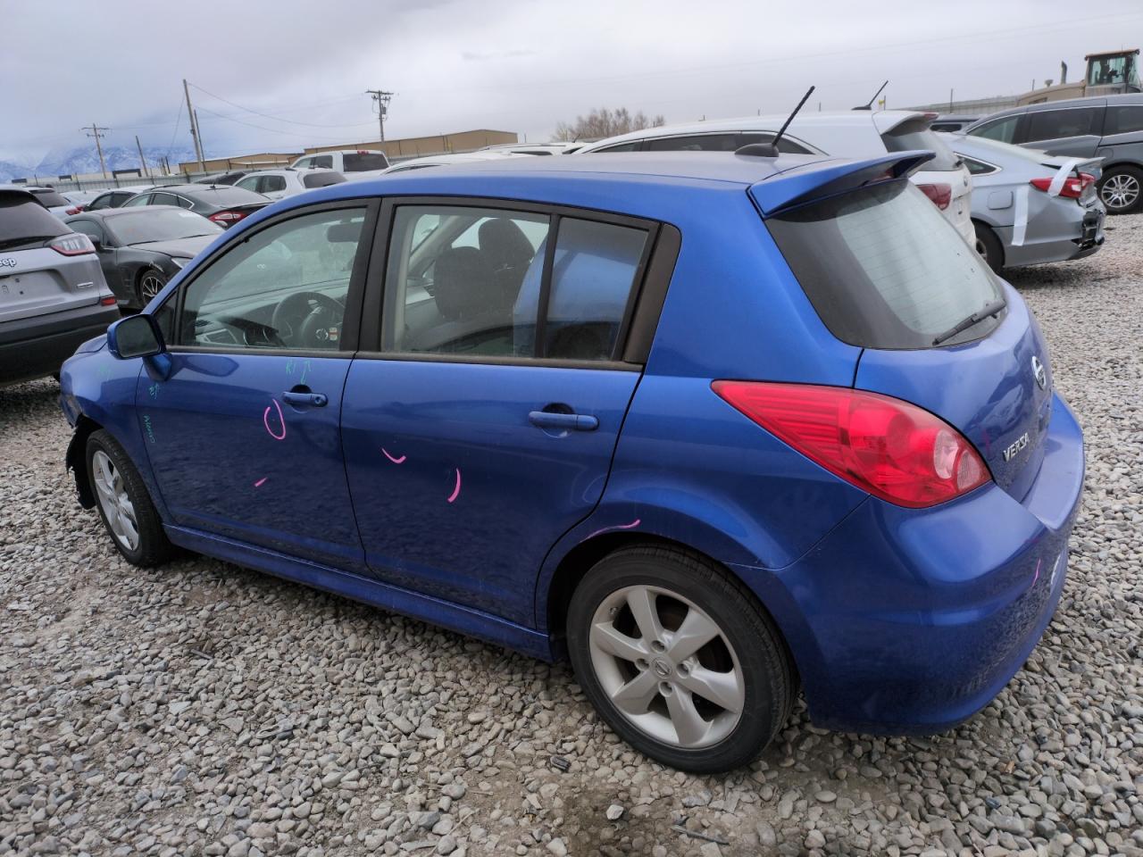2012 Nissan Versa - Image 2