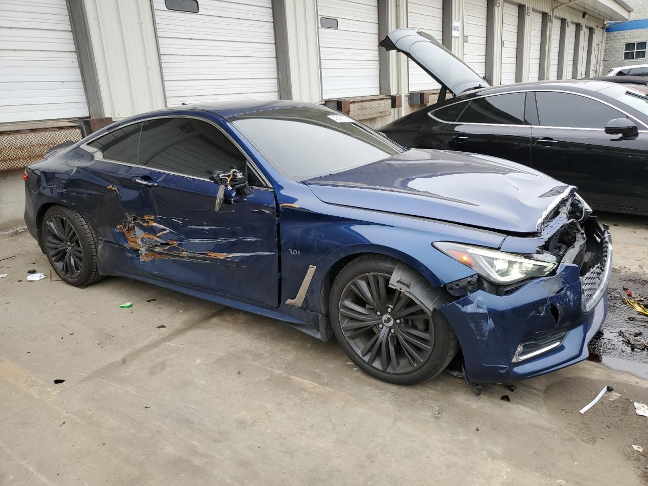 2017 Infiniti Q60 - Image 4