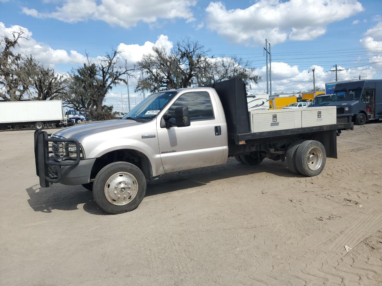 2000 Ford F450 Super Duty للبيع في Riverview، FL - Front End