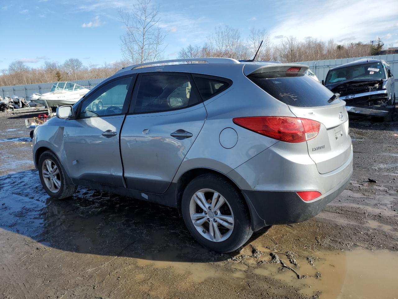 2010 Hyundai Tucson - Image 2