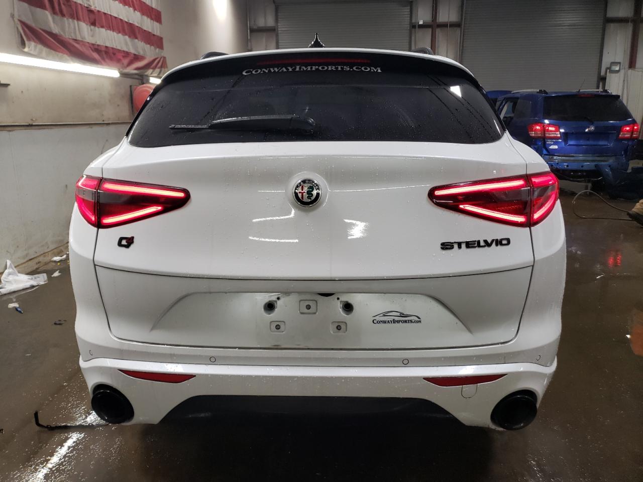 2020 Alfa Romeo Stelvio - Image 6