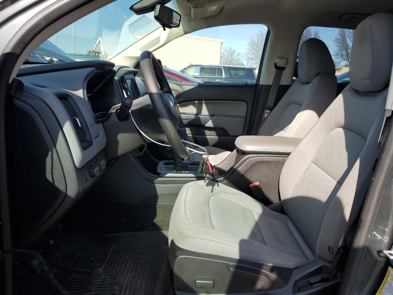 2017 Chevrolet Colorado - Image 7