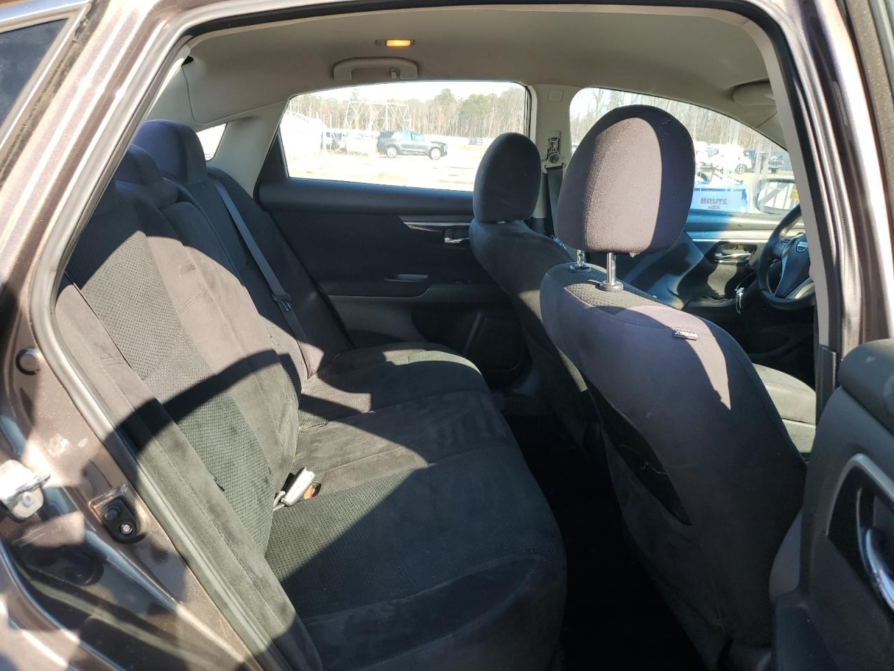2014 Nissan Altima - Image 10