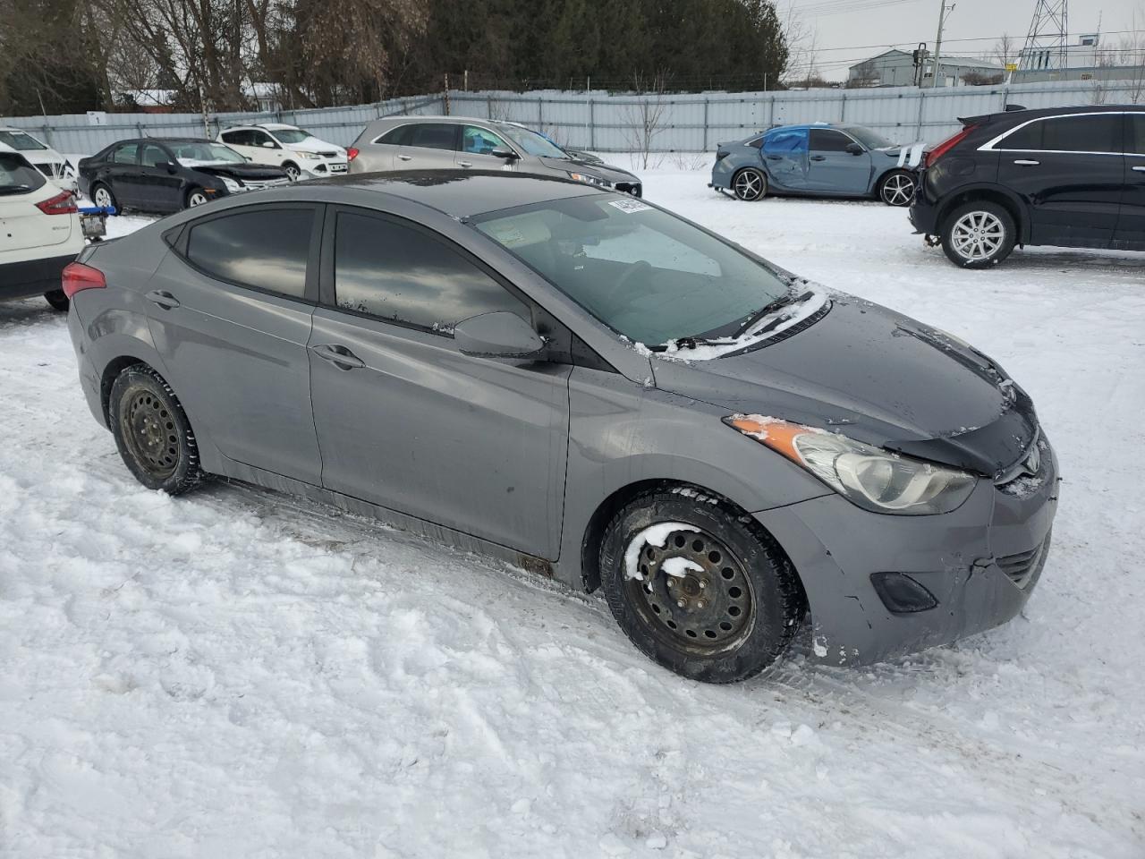 2012 Hyundai Elantra - Image 4