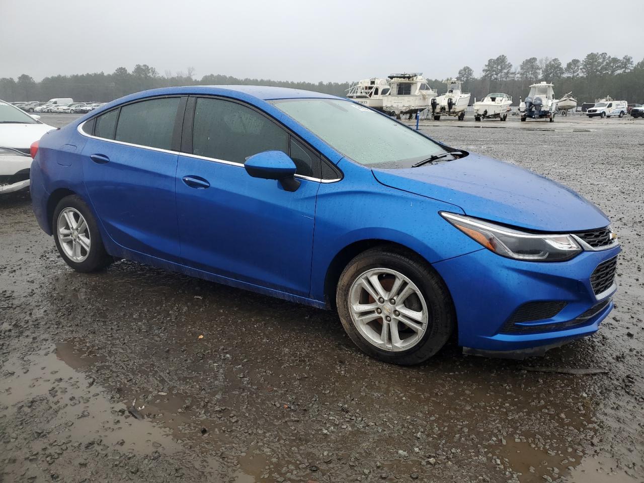 2017 Chevrolet Cruze - Image 4