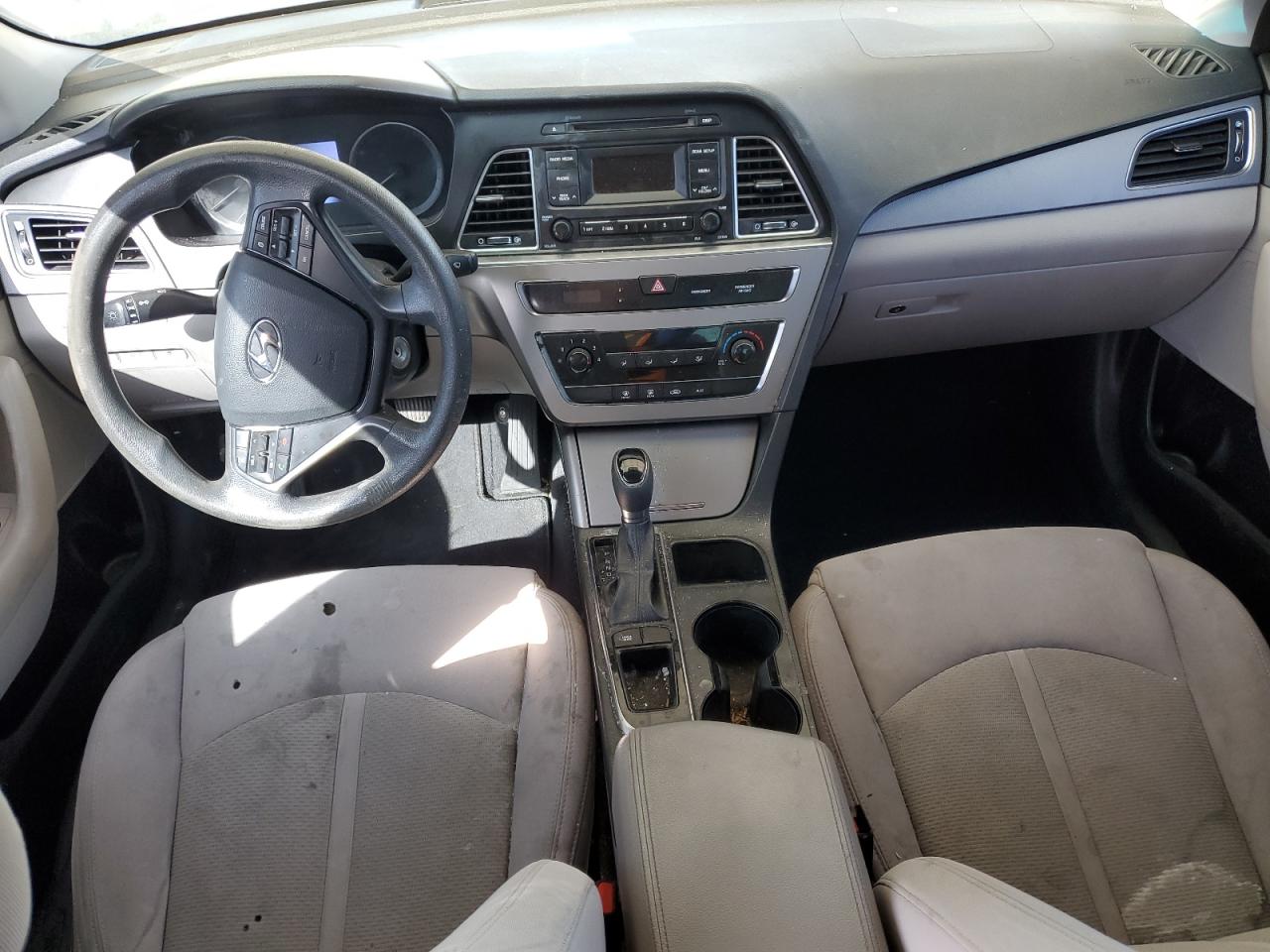 2015 Hyundai Sonata - Image 8
