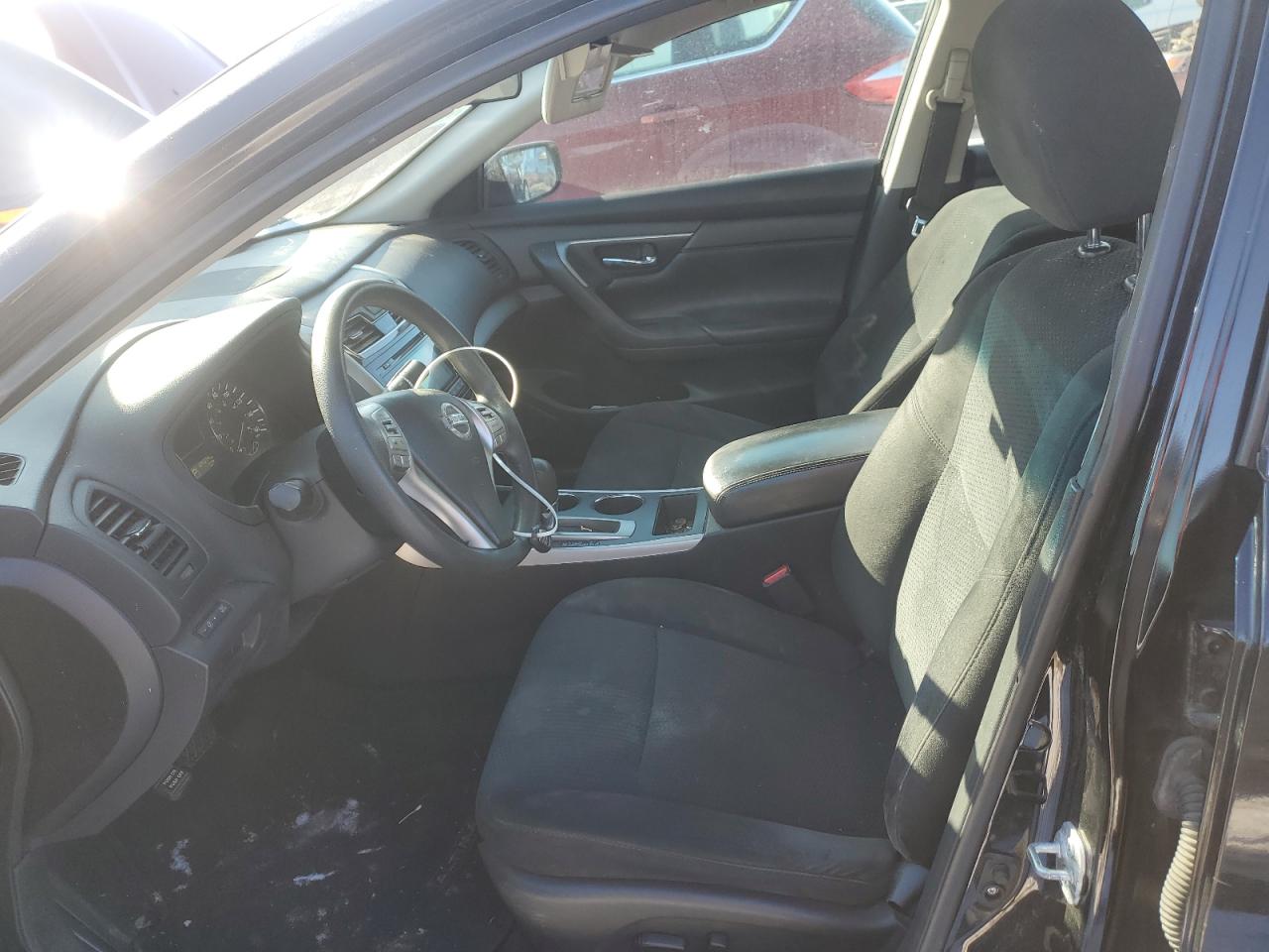 2015 Nissan Altima - Image 7