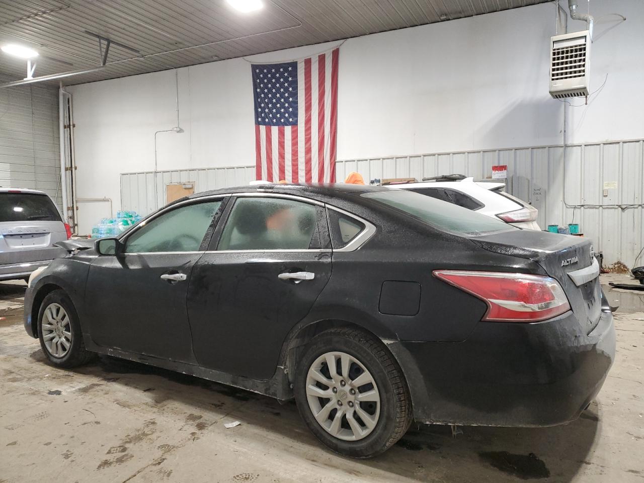 2013 Nissan Altima - Image 2