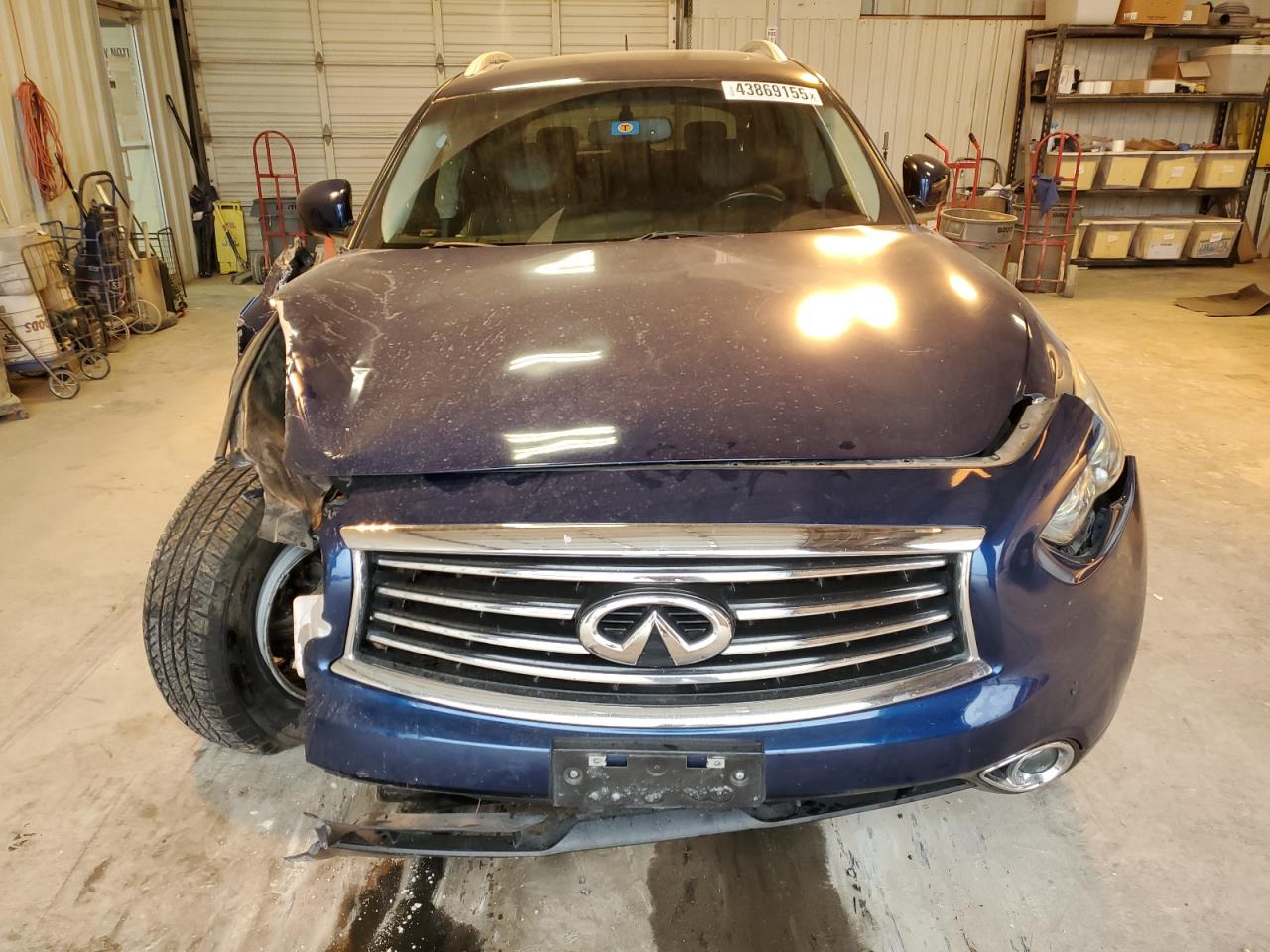 2016 Infiniti QX70 - Image 5