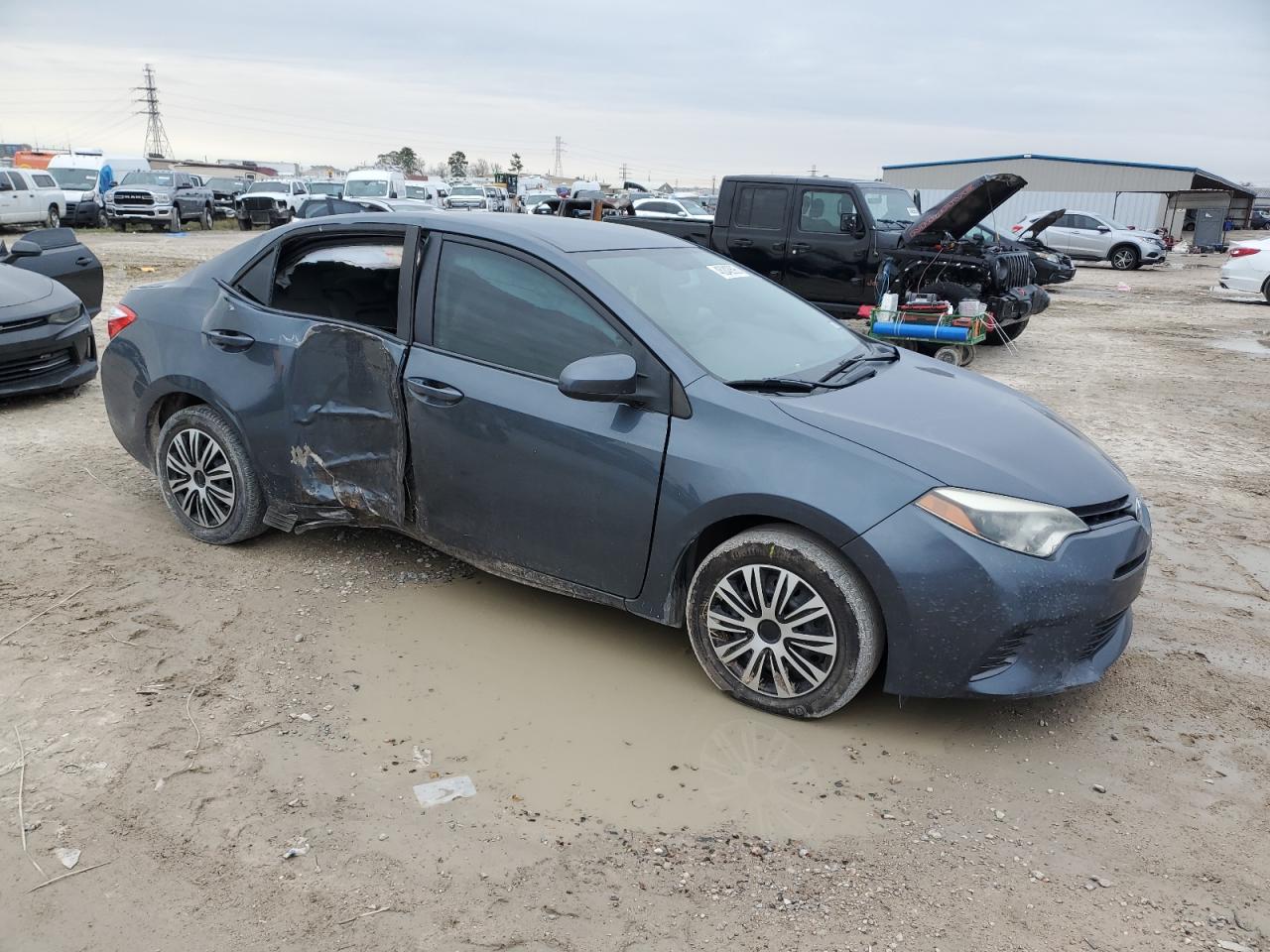 2015 Toyota Corolla - Image 4