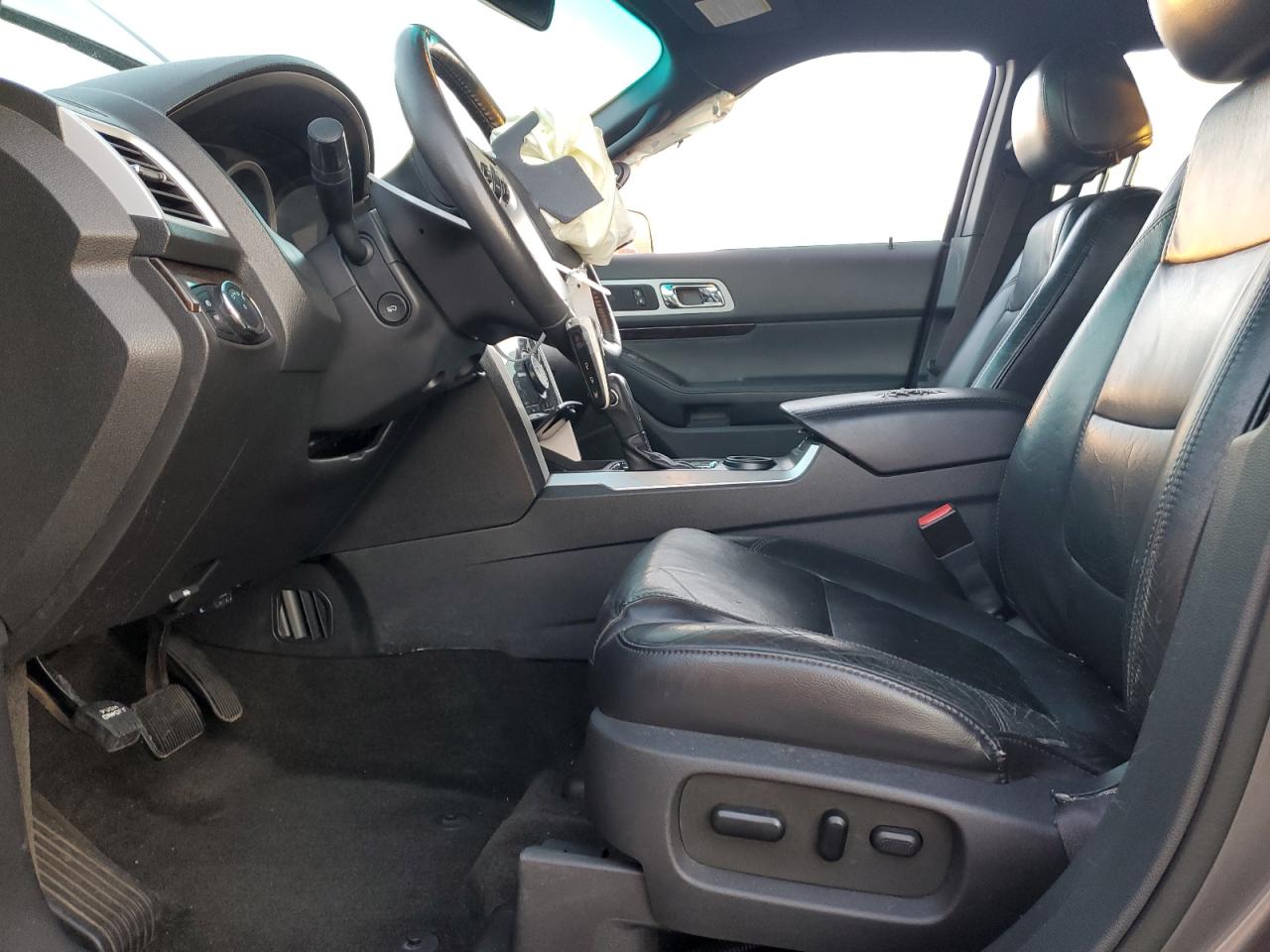 2012 Ford Explorer - Image 7