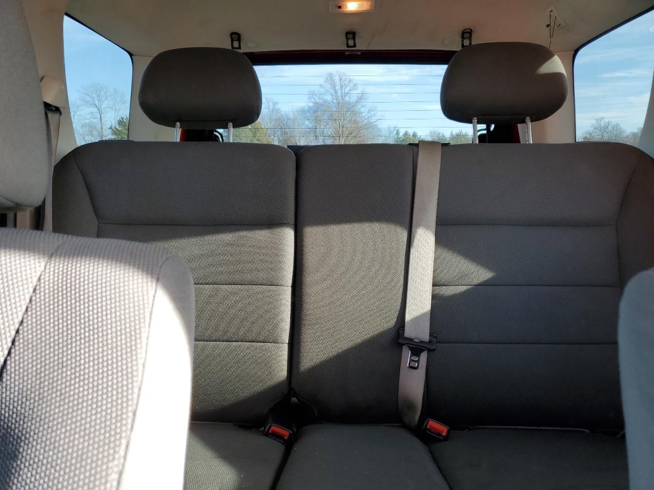 2009 Ford Escape - Image 10