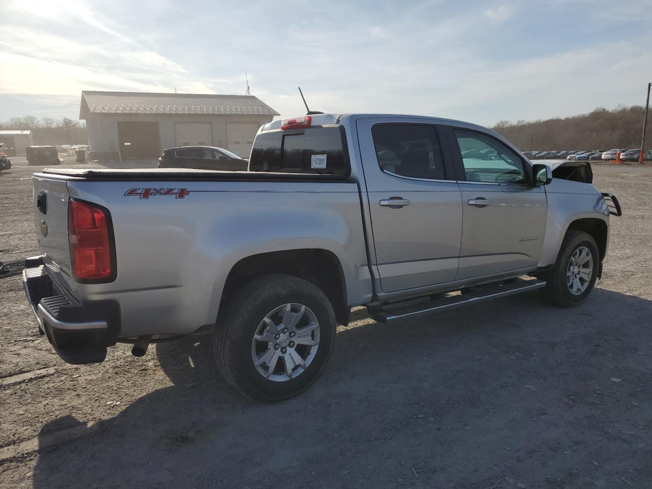 2017 Chevrolet Colorado - Image 3