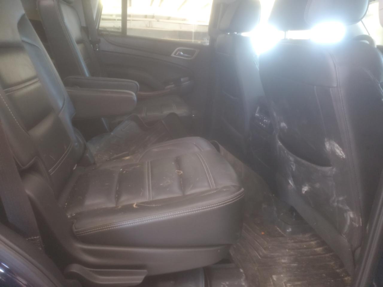 2018 GMC Yukon - Image 11