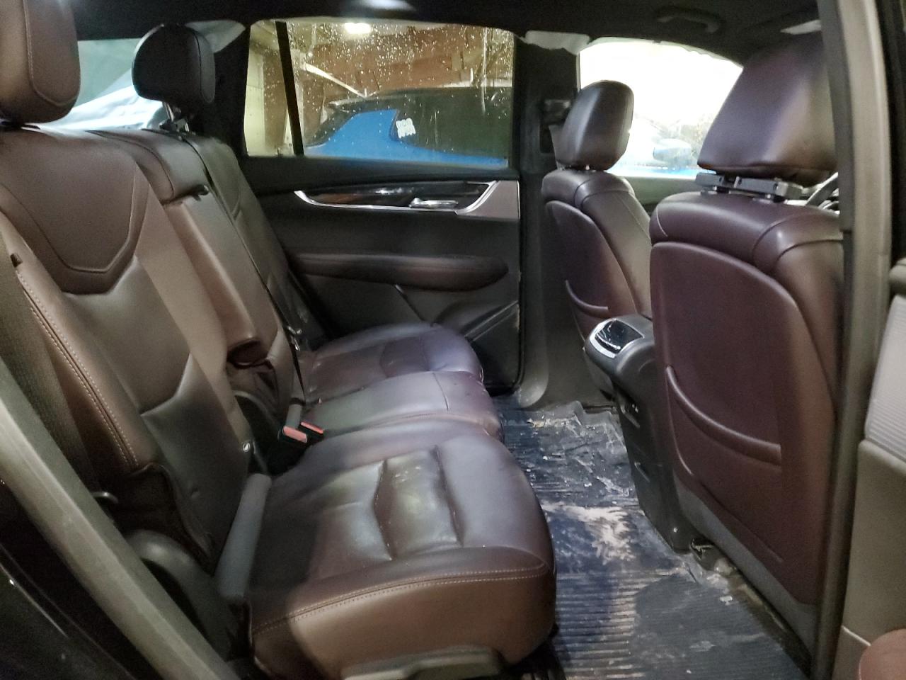 2022 Cadillac XT6 - Image 11