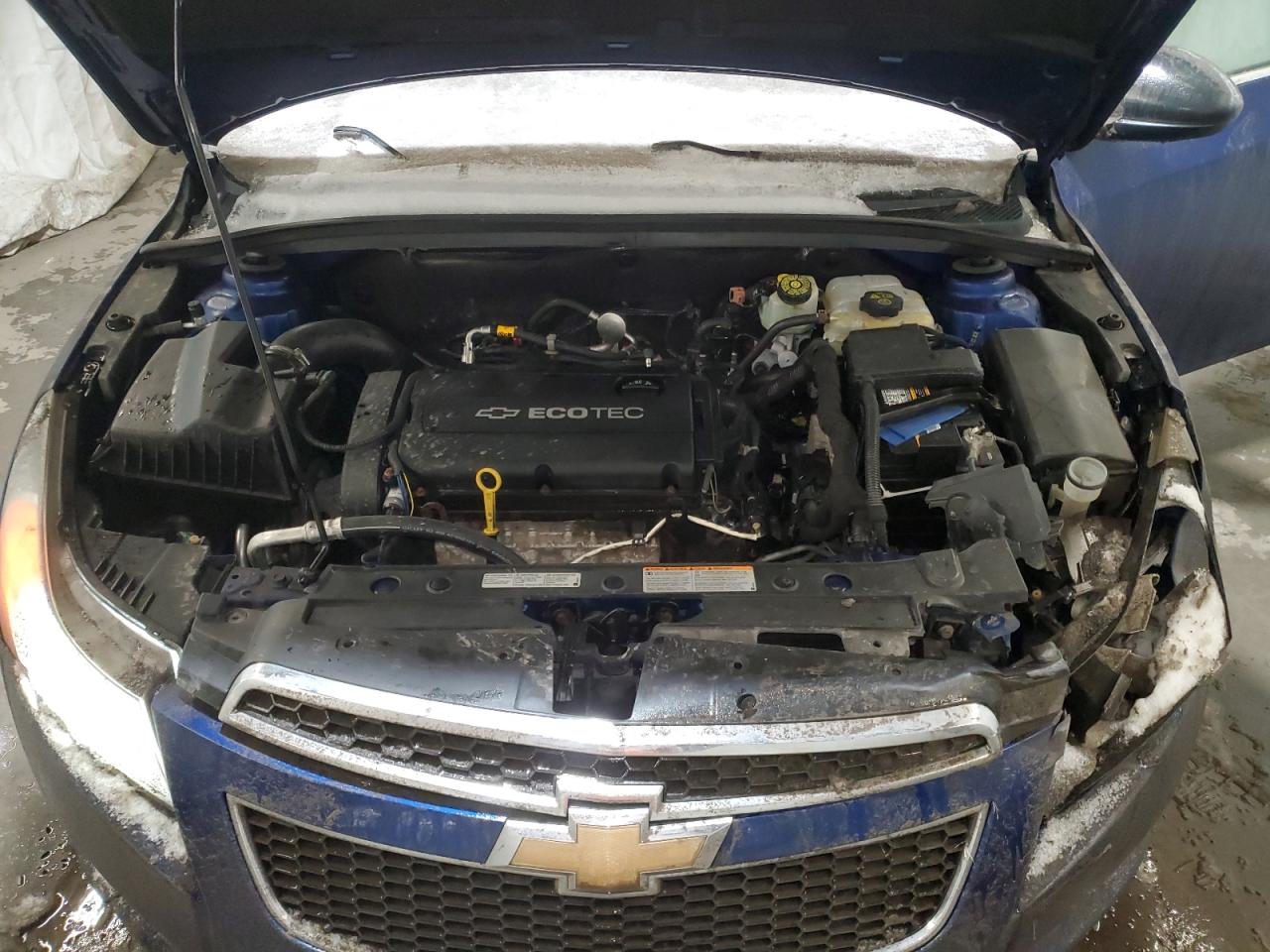 2012 Chevrolet Cruze - Image 13