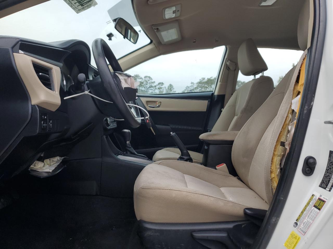 2015 Toyota Corolla L VIN: 5YFBURHEXFP190731 Lot: 44447215