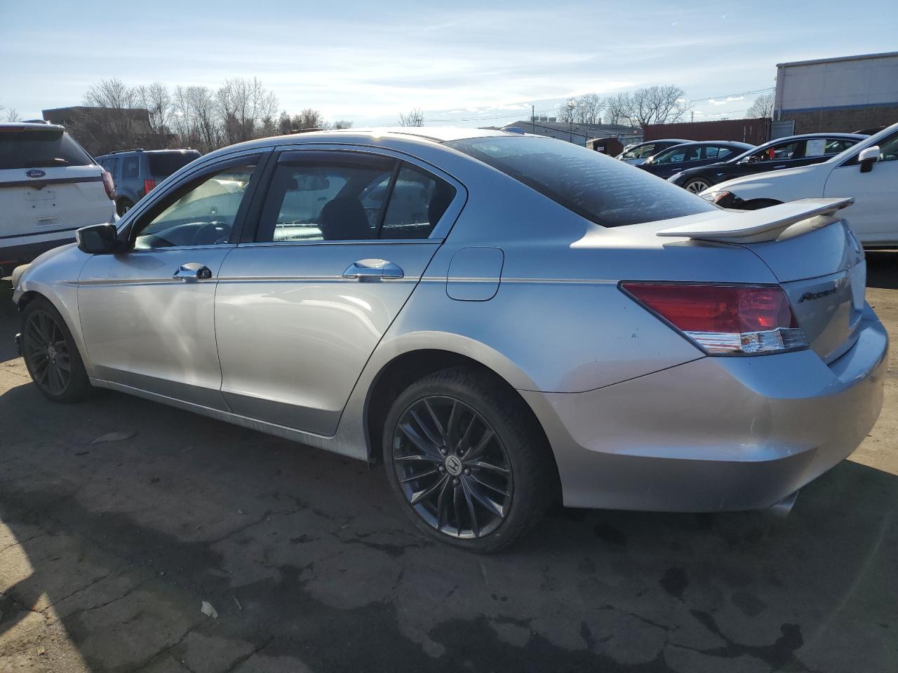 2009 Honda Accord - Image 2