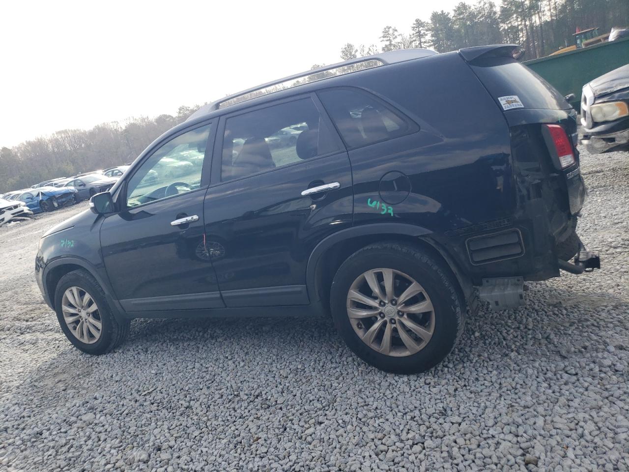 2011 Kia Sorento - Image 2