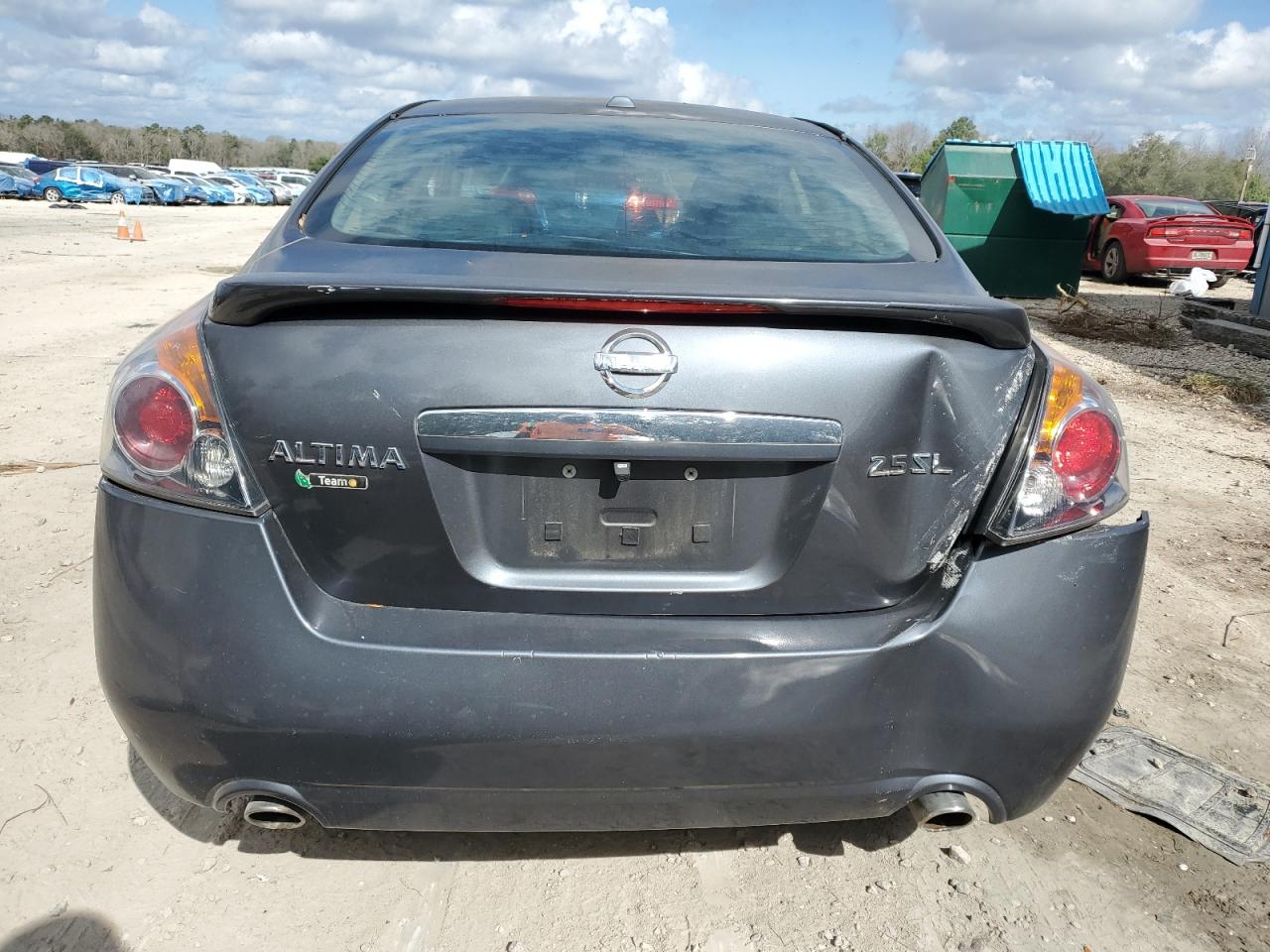 2009 Nissan Altima - Image 6