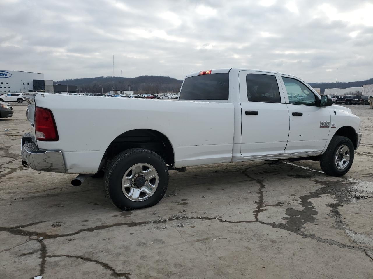 2018 RAM 2500 - Image 3