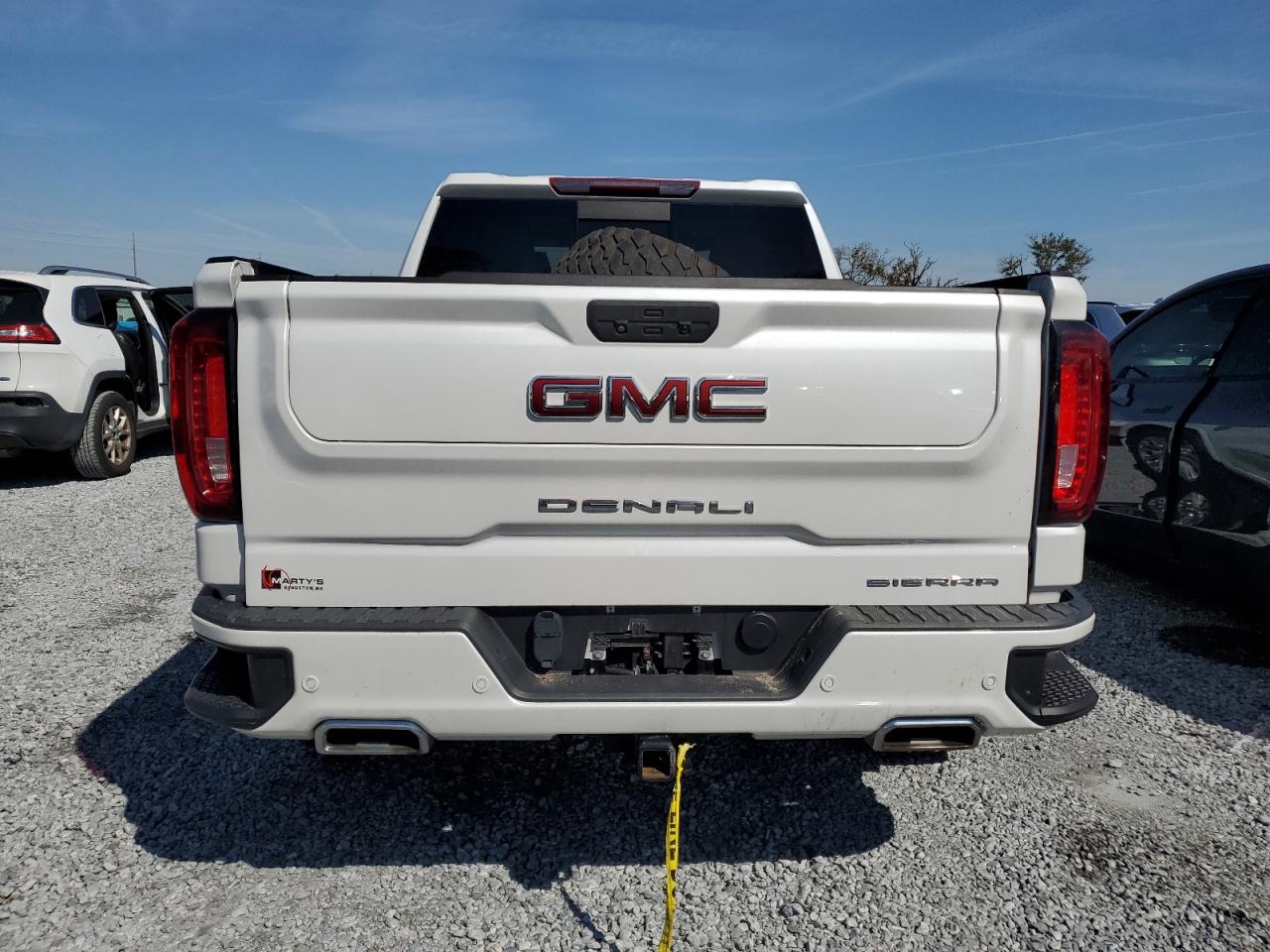 2021 GMC Sierra - Image 6