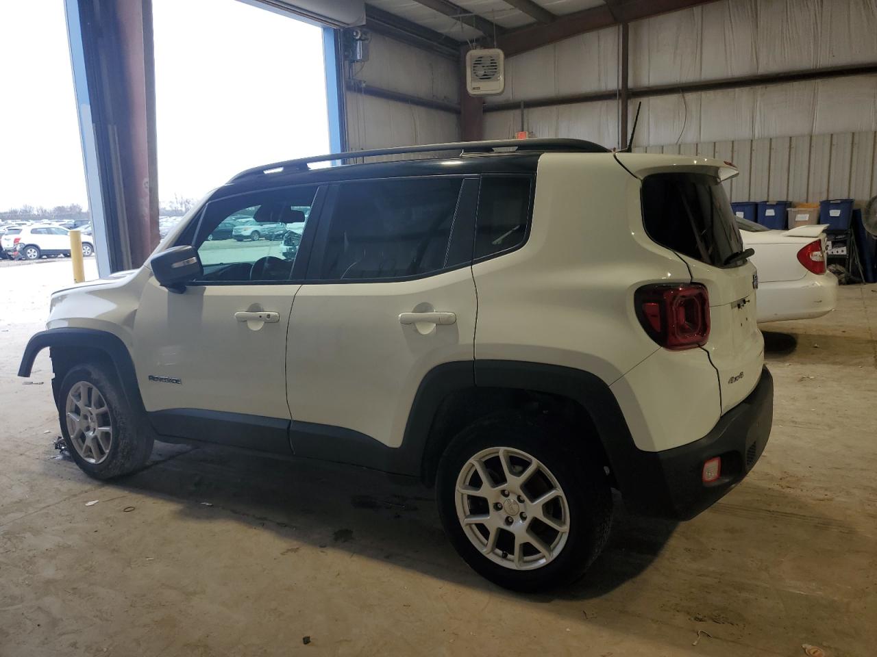 2021 Jeep Renegade - Image 2