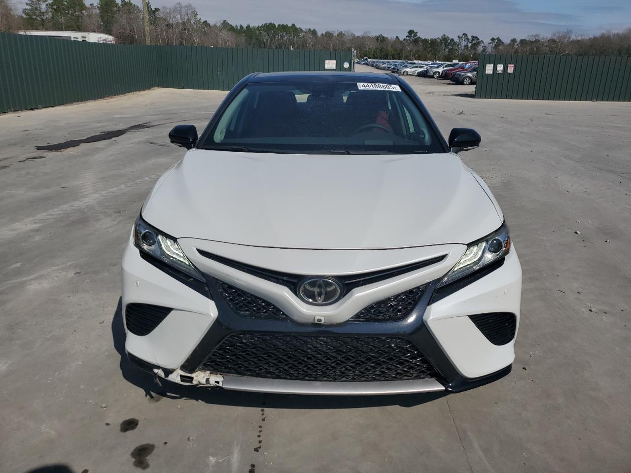 2019 Toyota Camry - Image 5
