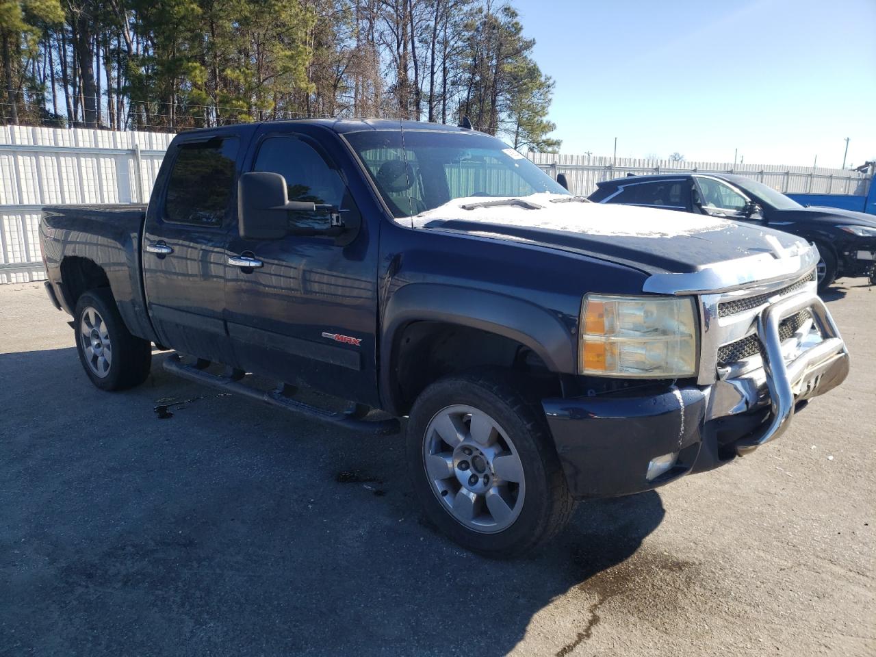 2007 Chevrolet Silverado - Image 4