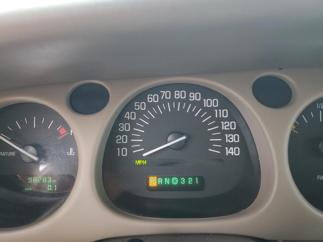 2002 Buick LeSabre - Image 9