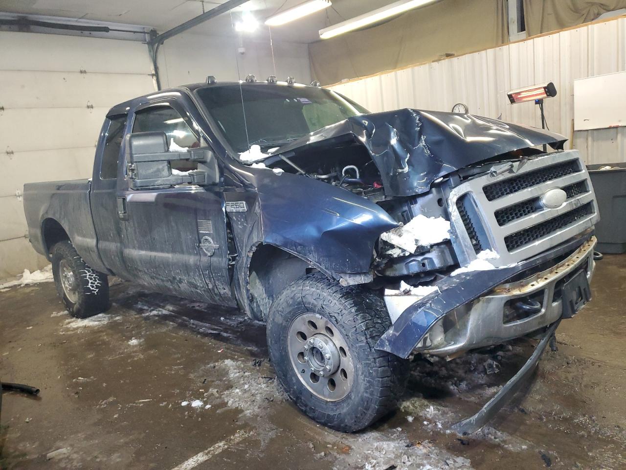 2007 Ford F250 - Image 4