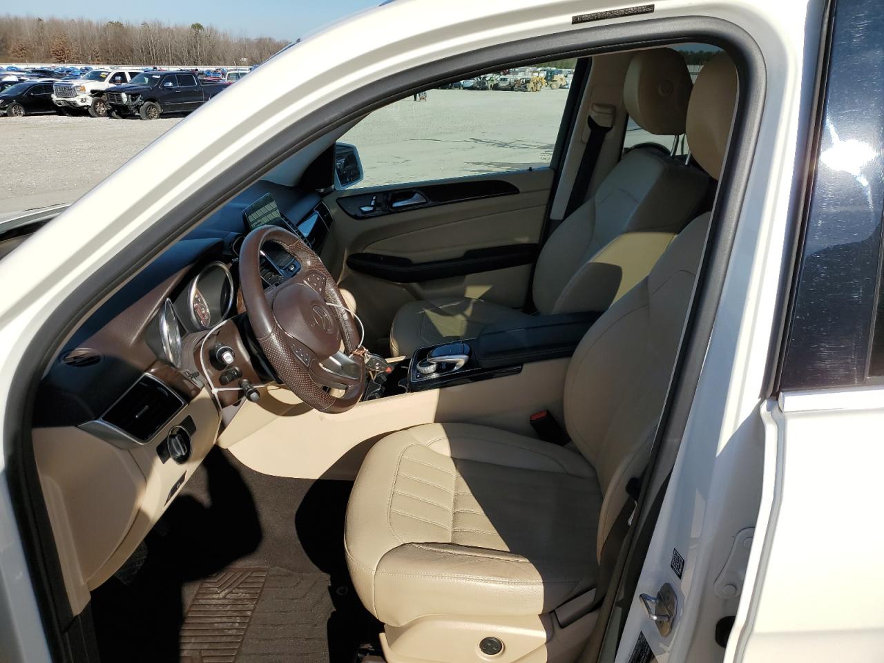 2018 Mercedes-Benz GLE - Image 7