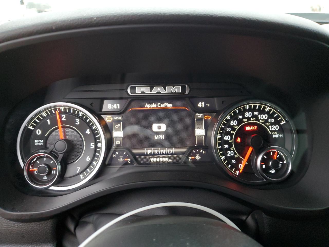 2022 RAM 1500 - Image 9