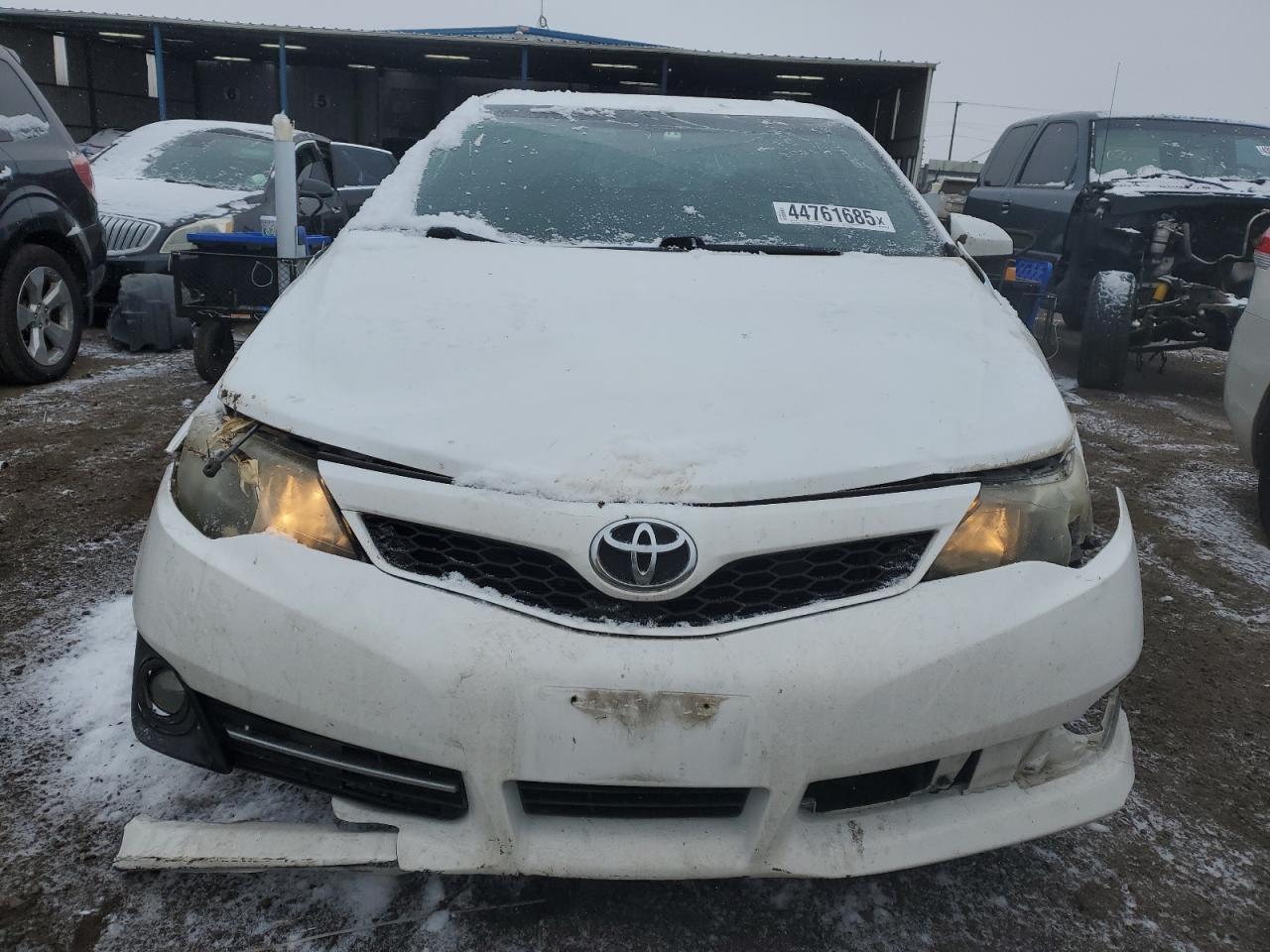 2014 Toyota Camry - Image 5
