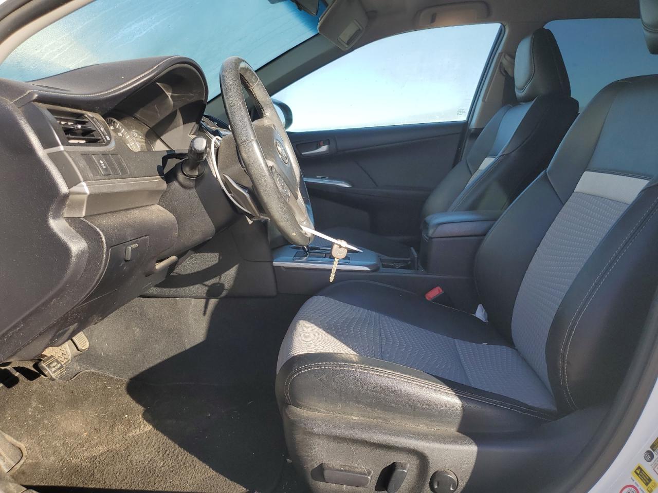 2012 Toyota Camry - Image 7