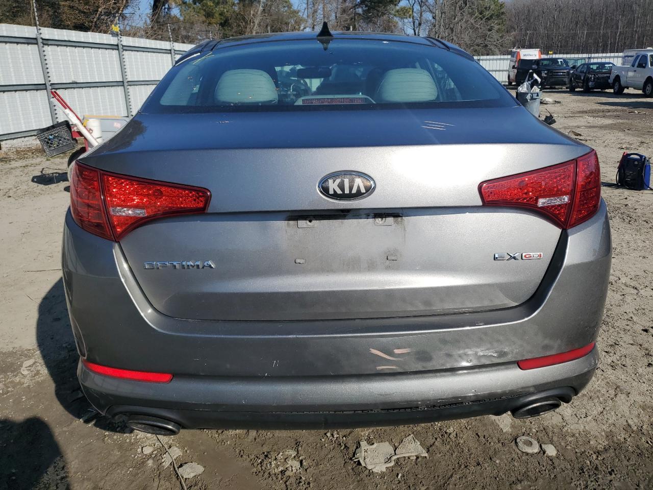 2013 Kia Optima - Image 6