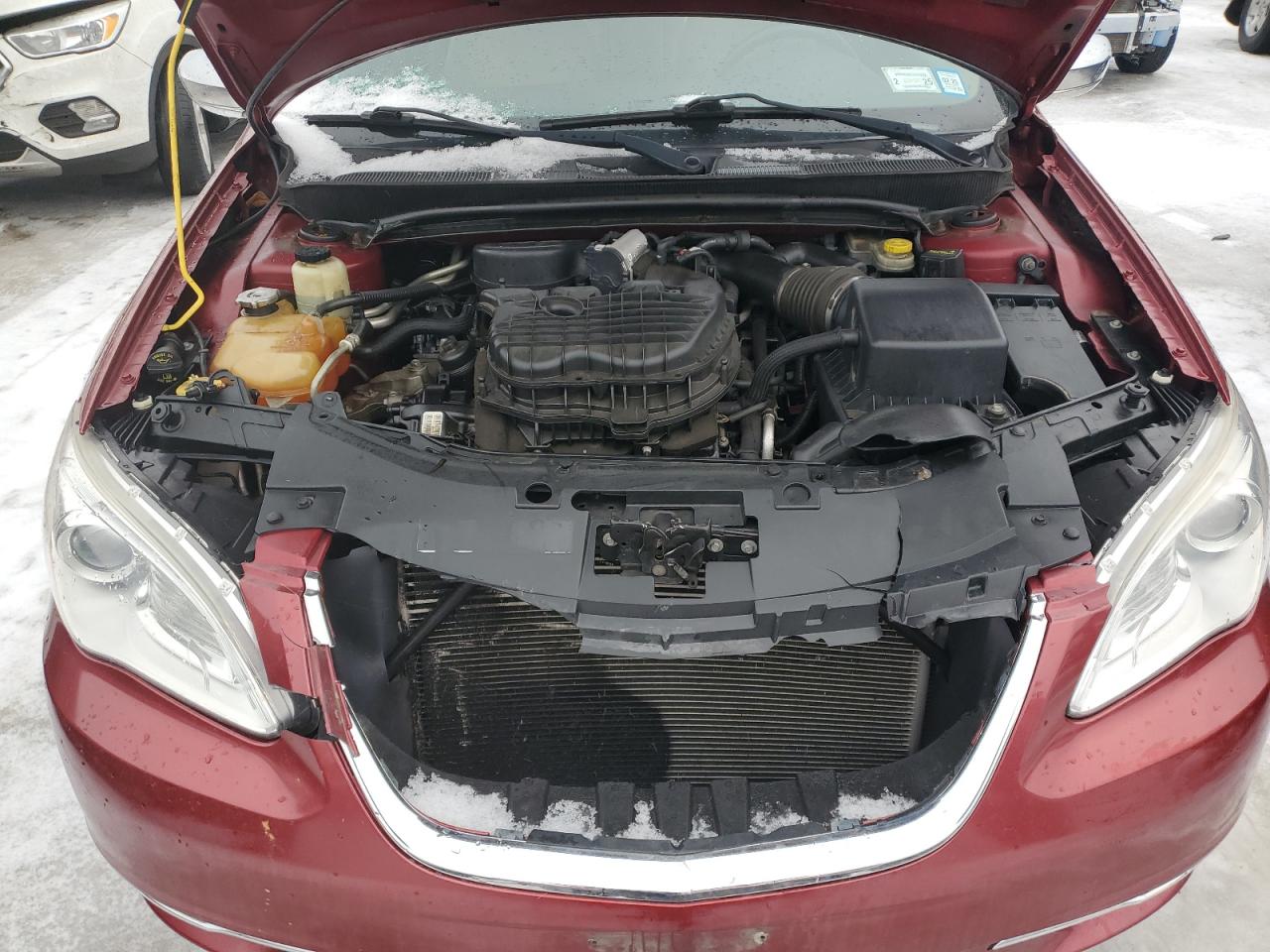 2012 Chrysler 200 - Image 11