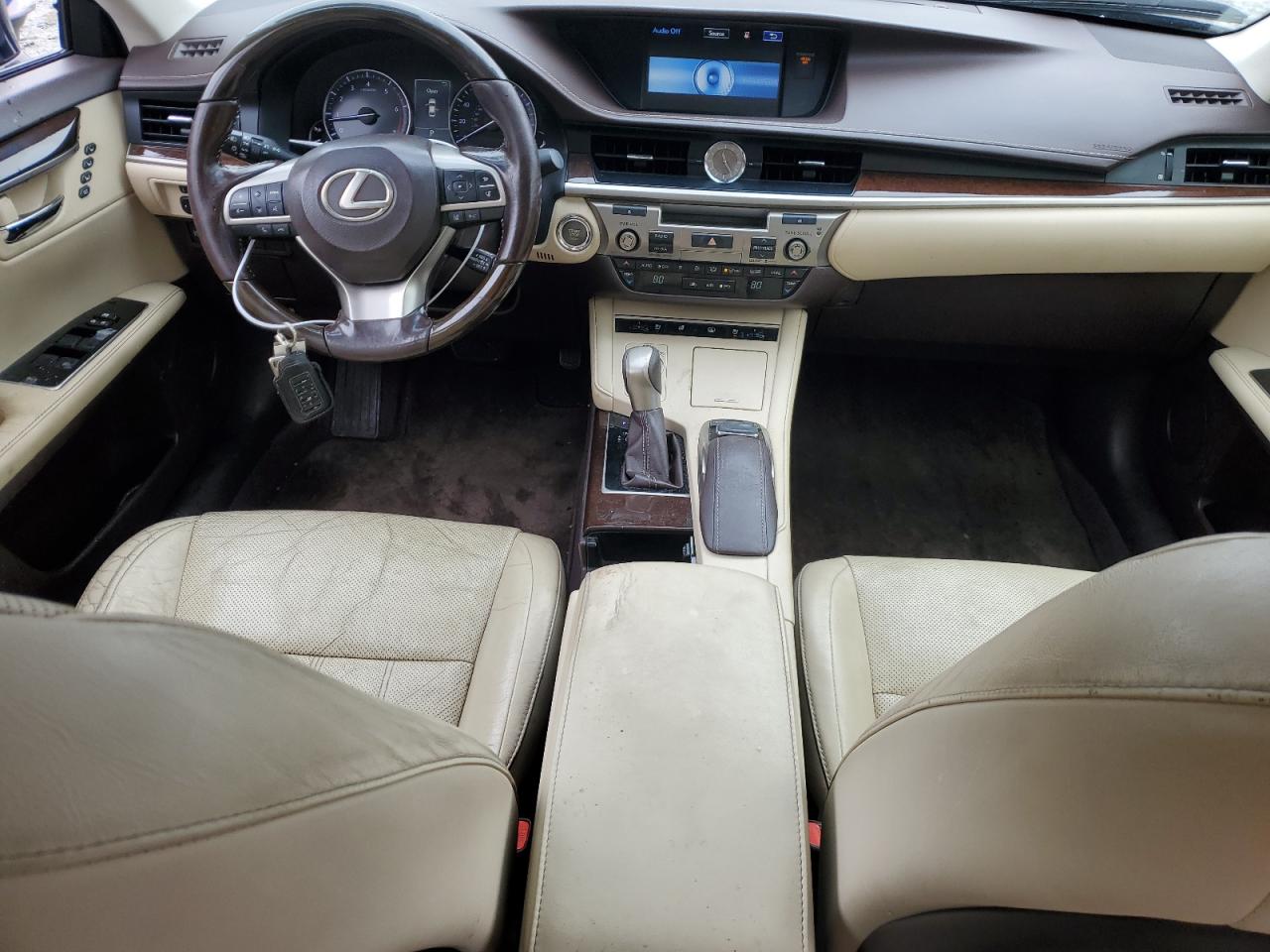 2016 Lexus ES - Image 8