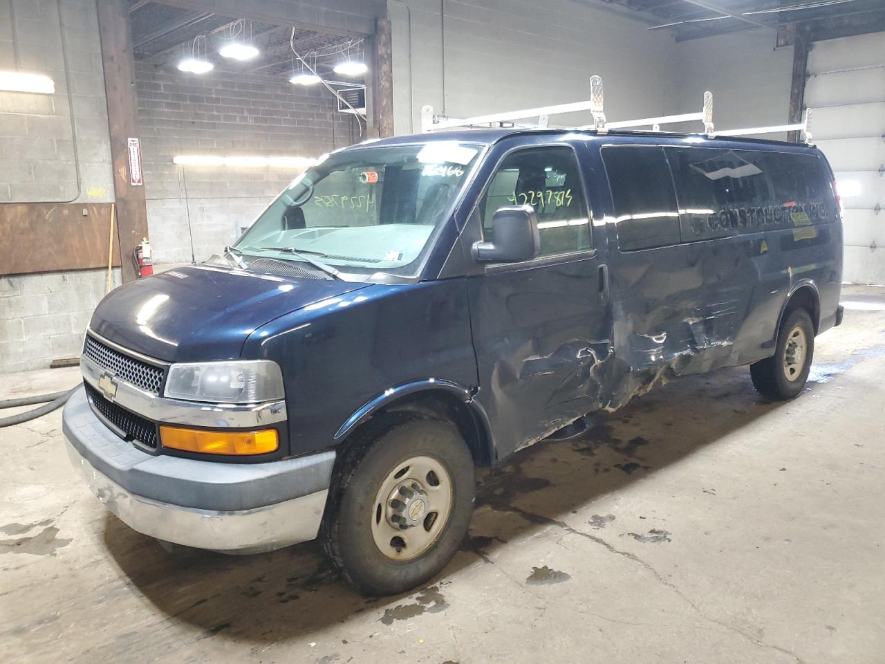 2009 Chevrolet Express - Image 1