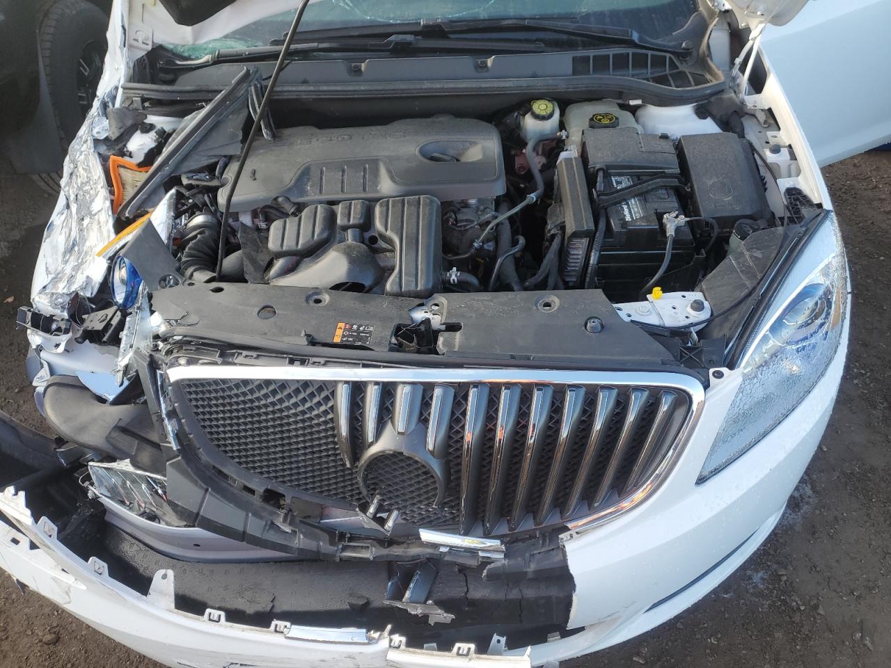 2016 Buick Verano - Image 11