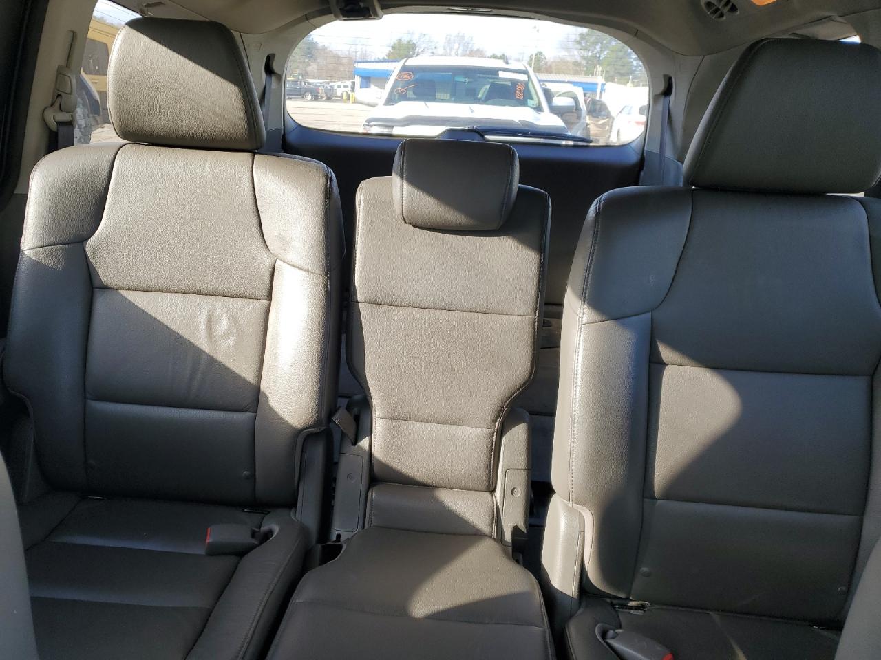 2013 Honda Odyssey - Image 10