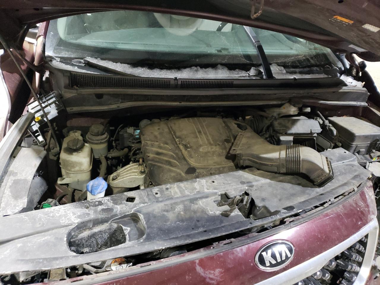2017 Kia Sedona - Image 14