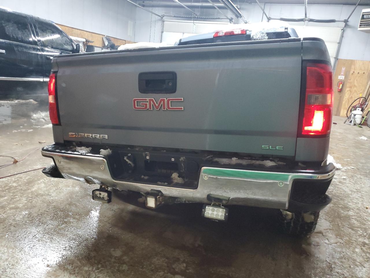 2015 GMC Sierra - Image 6